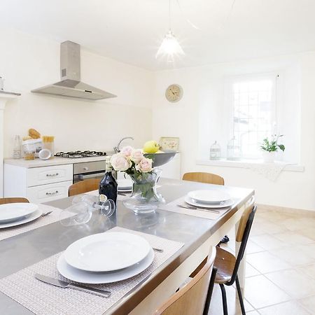 Rose Suite Apartments Roppolo المظهر الخارجي الصورة