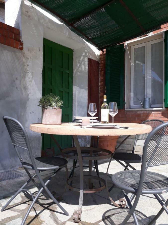 Rose Suite Apartments Roppolo المظهر الخارجي الصورة